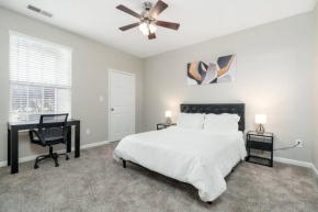 Cozy Private Room Greenwood-Shared